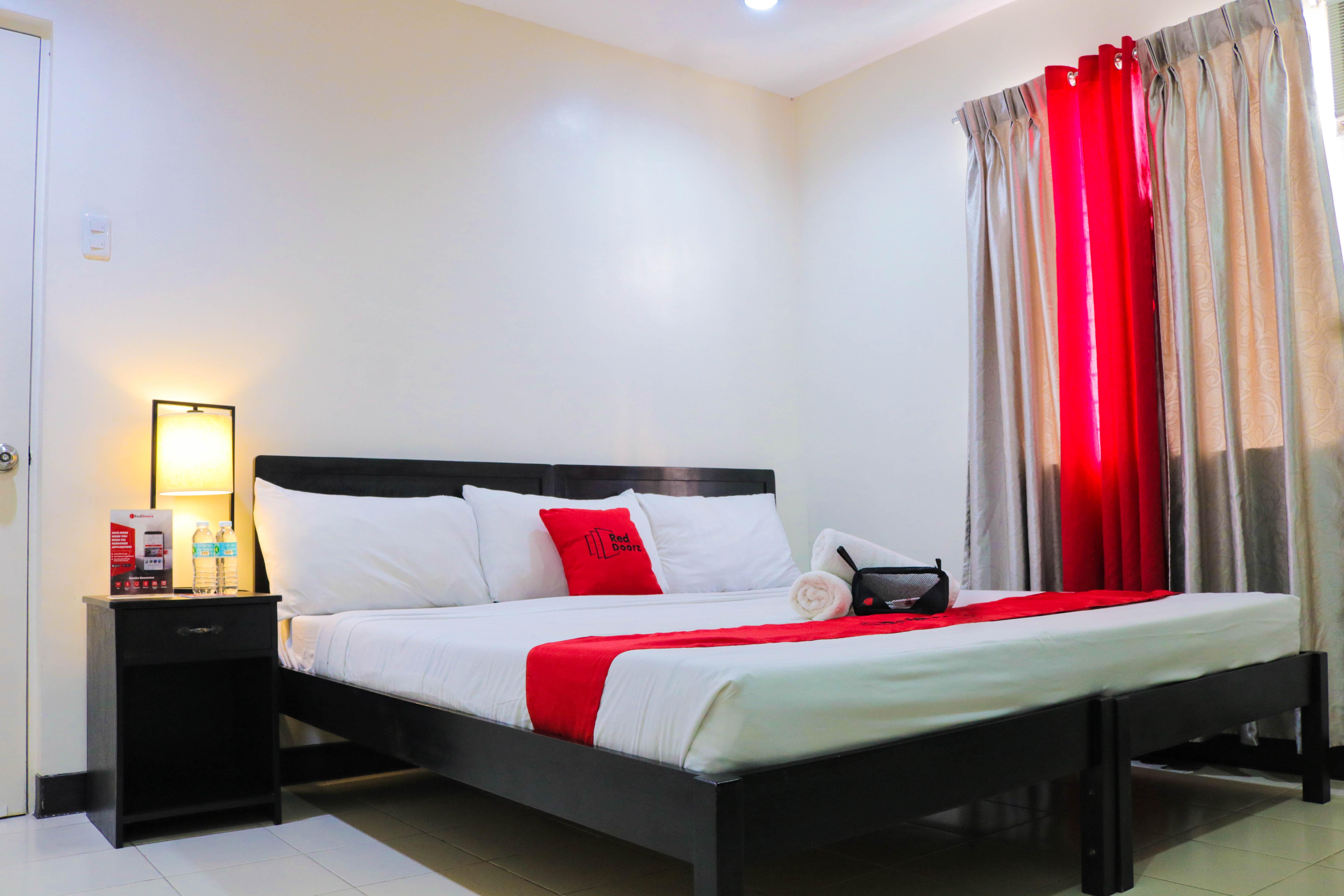 Reddoorz Plus @ Mabolo Cebu Ngoại thất bức ảnh