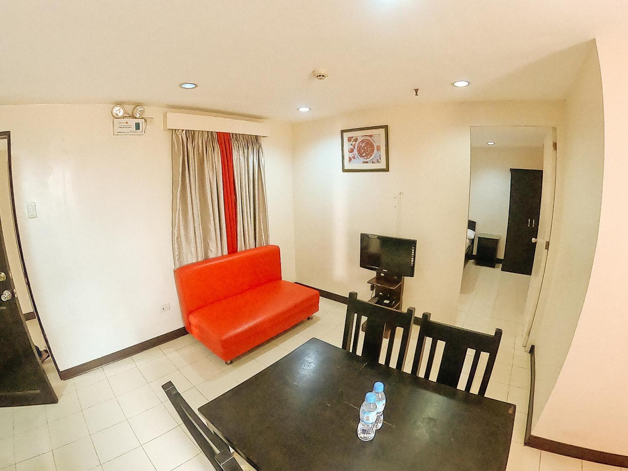 Reddoorz Plus @ Mabolo Cebu Phòng bức ảnh